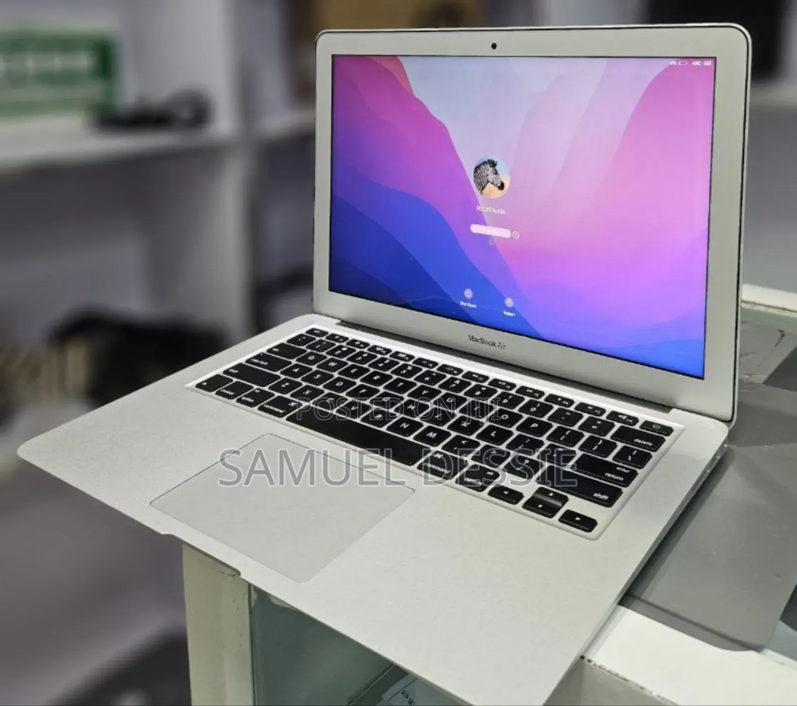 New Laptop Apple MacBook Air 2017 8GB Intel Core I5 SSD 128GB