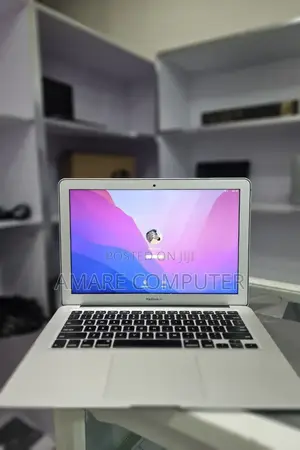 New Laptop Apple MacBook Air 2017 8GB Intel Core I5 SSD 128GB