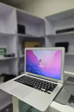 New Laptop Apple MacBook Air 2017 8GB Intel Core I5 SSD 128GB