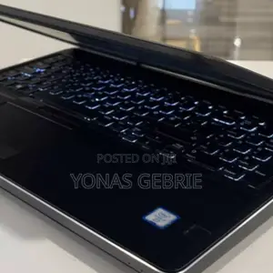 New Laptop Dell Precision 7520 16GB Intel Core I7 SSD 512GB