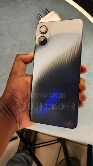 New Samsung Galaxy A05 64 GB Black