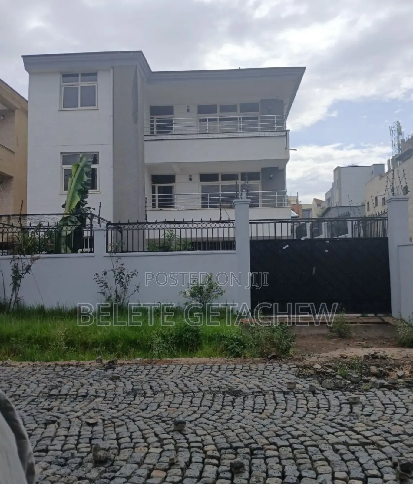 8bdrm House in Ayat, G+2 Luxury, Bole for sale