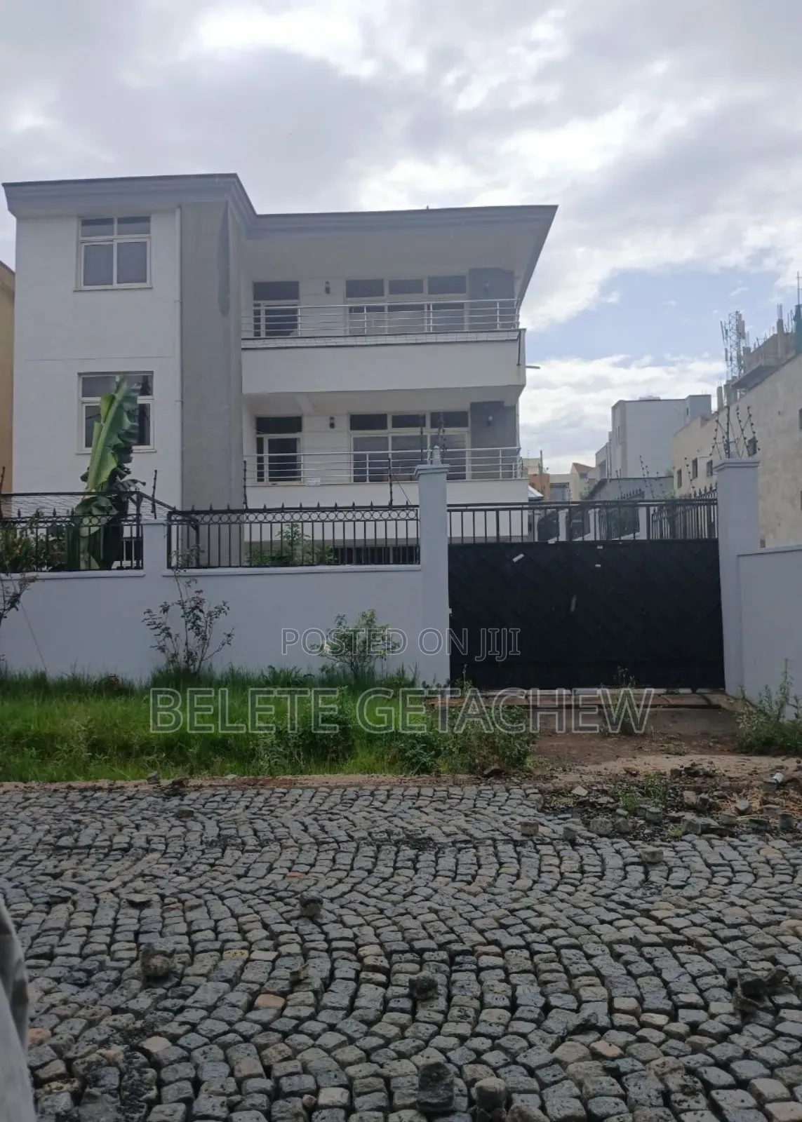 8bdrm House in Ayat, G+2 Luxury, Bole for sale