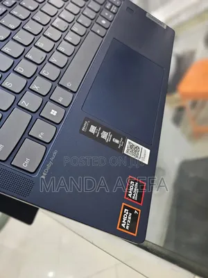 New Laptop Lenovo 16GB AMD Ryzen 7 SSD 1T