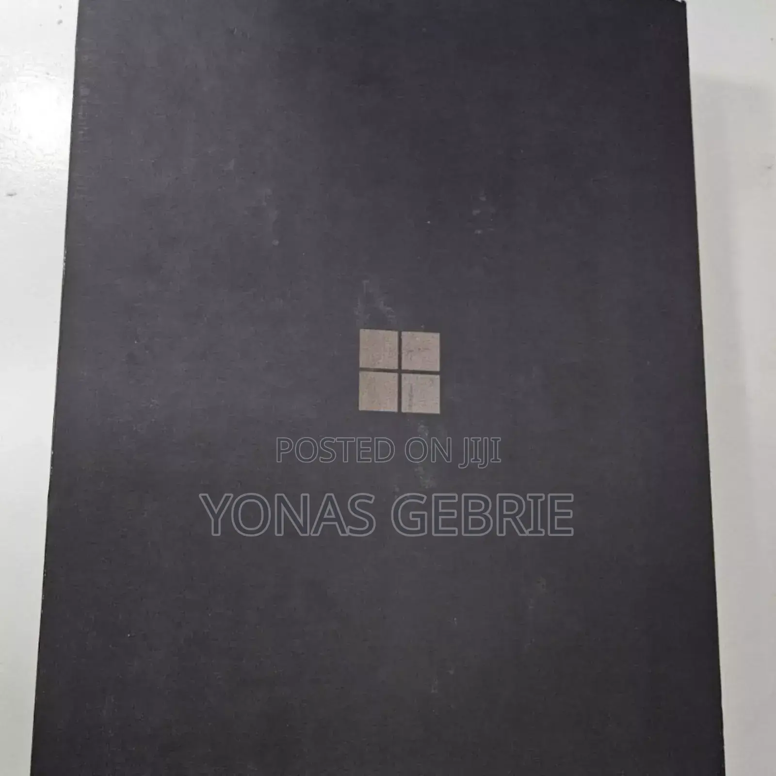 New Microsoft Surface Pro 11th Edition, a Copilot+ PC 16GB SSD 512GB