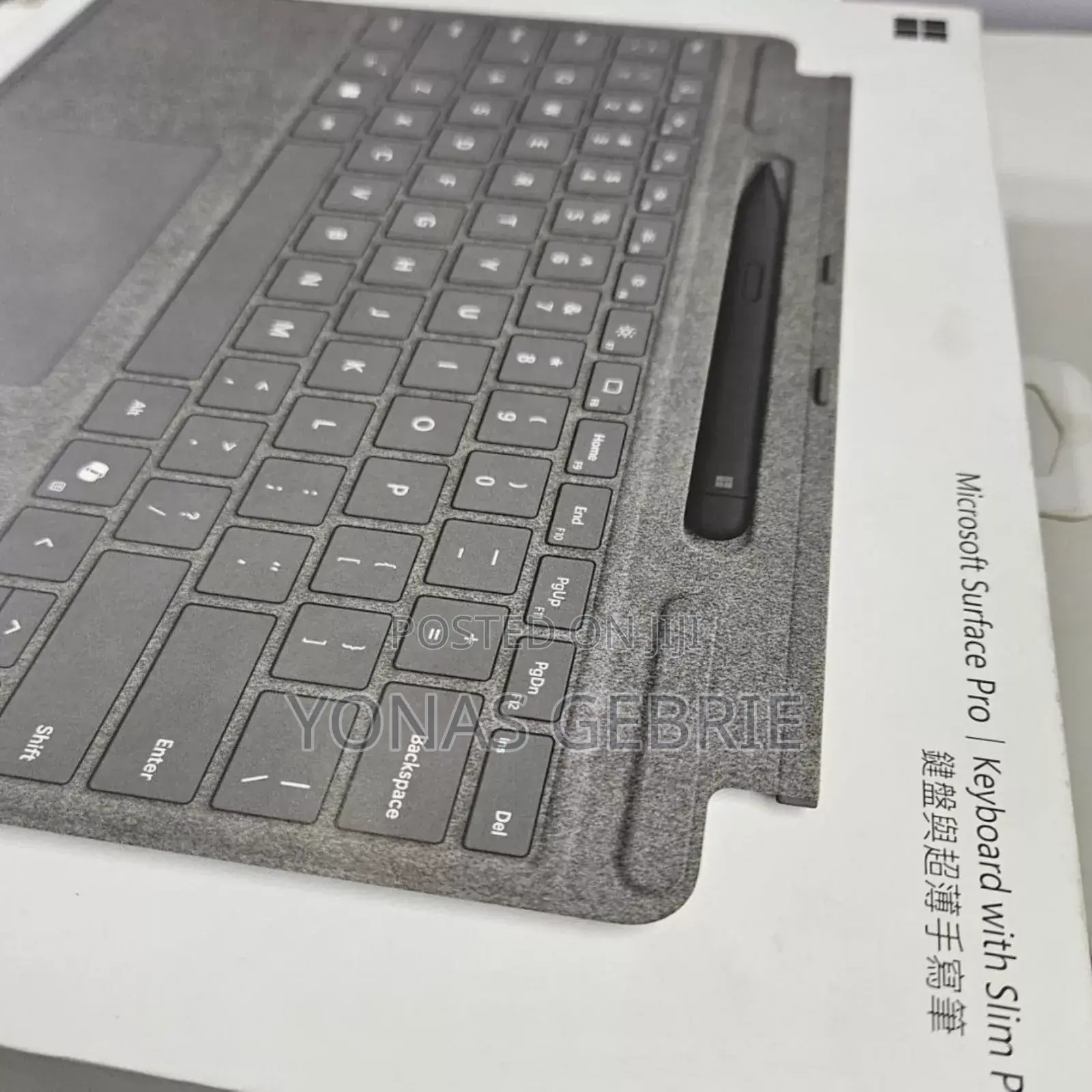 New Microsoft Surface Pro 11th Edition, a Copilot+ PC 16GB SSD 512GB