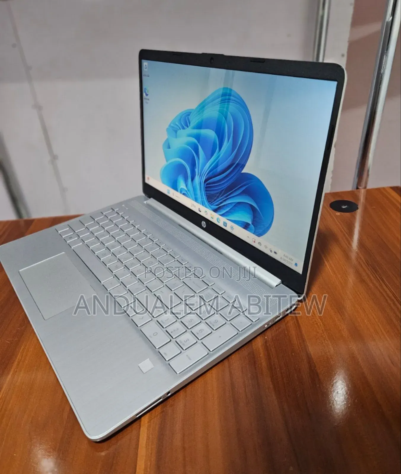 New Laptop HP Stream Notebook 8GB Intel Core I7 SSD 512GB