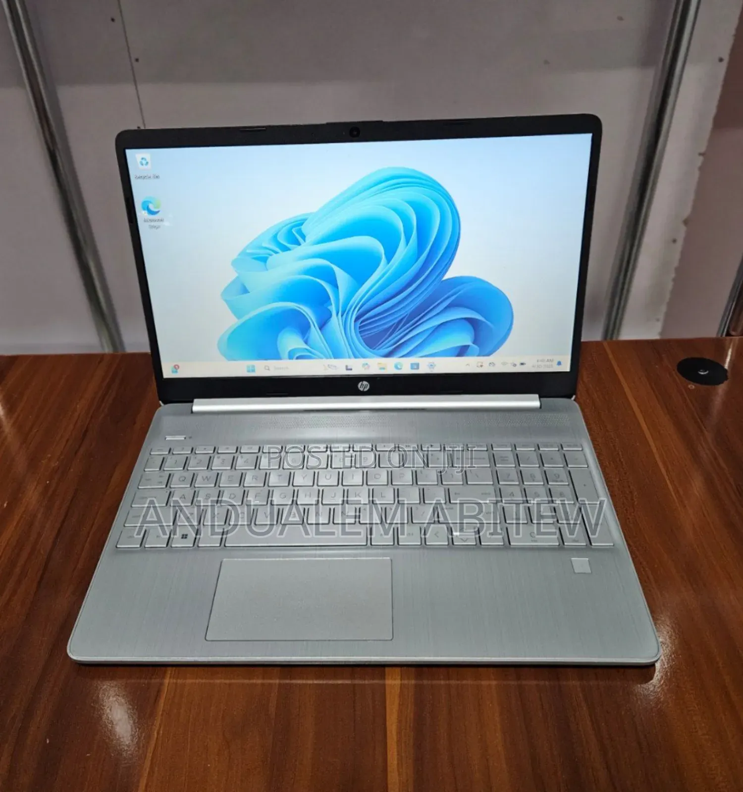 New Laptop HP Stream Notebook 8GB Intel Core I7 SSD 512GB
