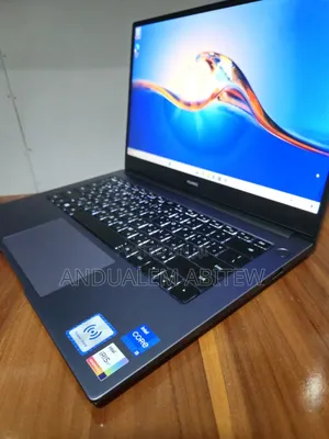 Photo - New Laptop Huawei MateBook HZ-W19 8GB Intel Core I5 SSD 512GB