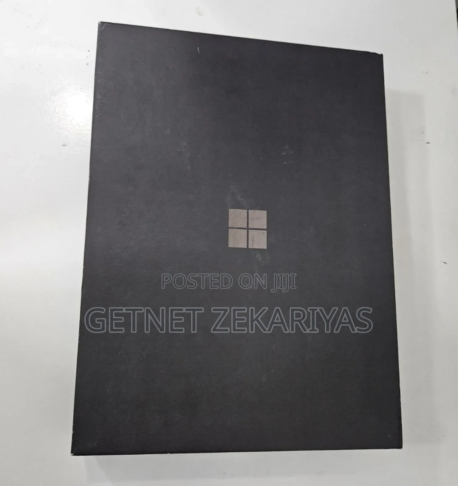 New Microsoft Surface Pro 11th Edition, a Copilot+ PC 16GB SSD 512GB