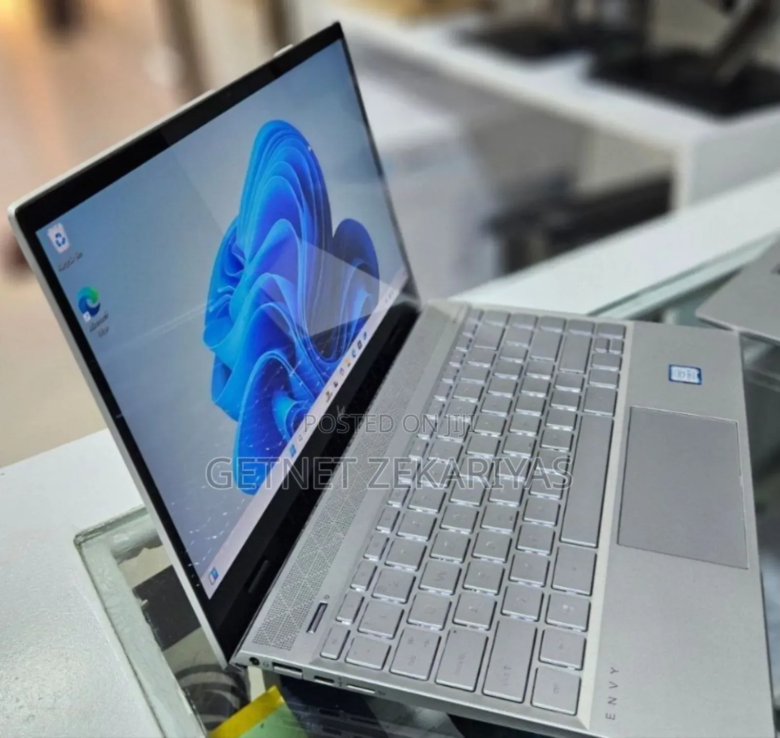 New Laptop HP Envy 14 4GB Intel Core I5 SSD 256GB
