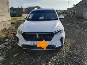 Photo - Bestune T33 1.2 FWD 2022 White