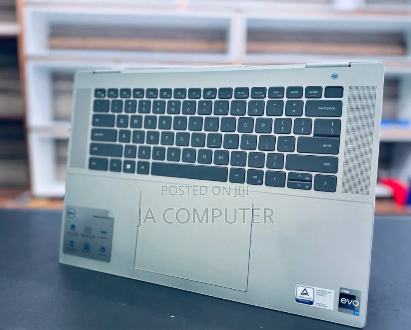 New Laptop Dell Inspiron 15 16GB Intel Core I7 SSD 1T