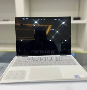 Photo - New Laptop Dell Inspiron 15 16GB Intel Core I7 SSD 1T