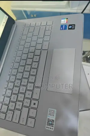 New Laptop HP Pavilion 14 16GB Intel Core I7 SSD 16 GB