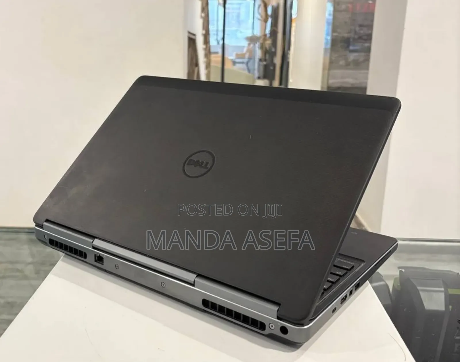 New Laptop Dell Precision 7520 16GB Intel Core I7 SSD 512GB