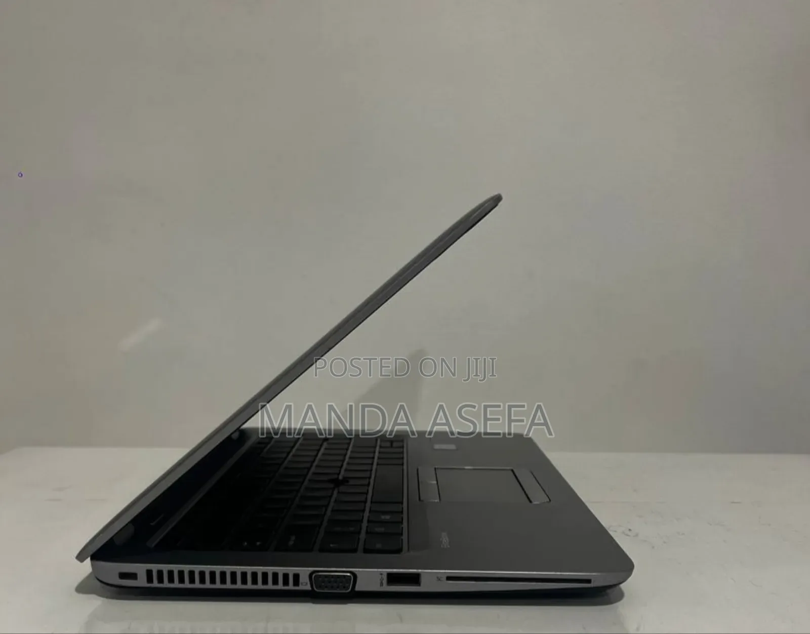 New Laptop HP EliteBook 820 G3 8GB Intel Core I5 SSD 256GB