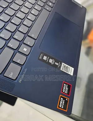 New Laptop Lenovo 16GB AMD Ryzen 7 SSD 1T