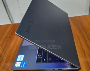 New Laptop Huawei MateBook 13 WRT-W29E 8GB Intel Core I5 SSD 512GB