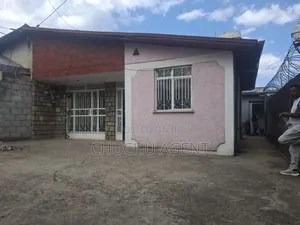 3bdrm House in Bole for sale