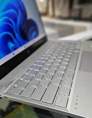 New Laptop HP Envy 14 4GB Intel Core I5 SSD 256GB
