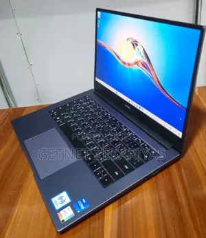 New Laptop Huawei MateBook 16s 8GB Intel Core I5 SSD 512GB