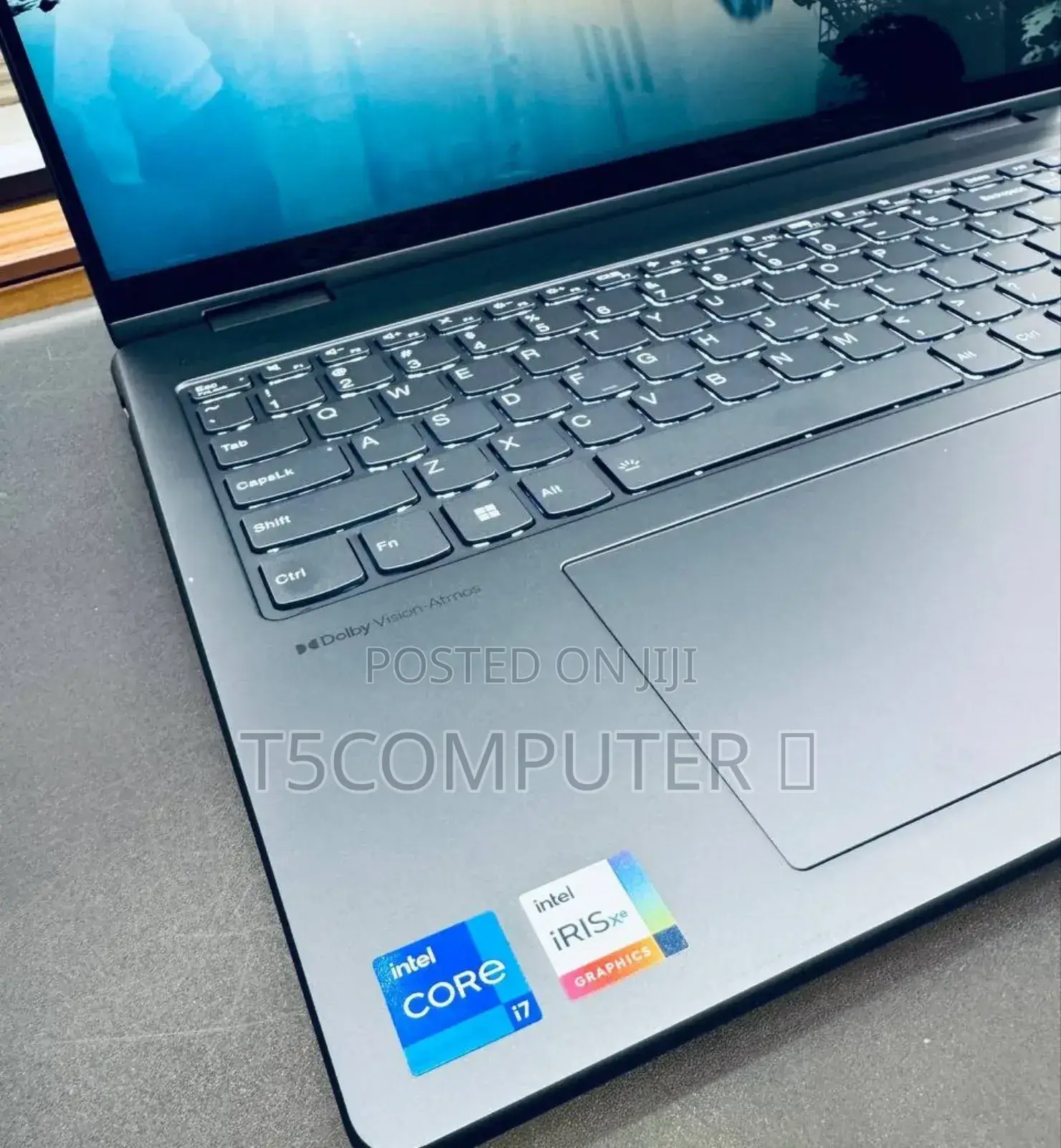 New Laptop Lenovo Yoga 7i 16GB Intel Core I7 SSD 512GB