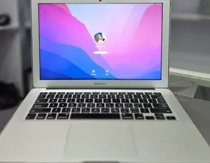 Photo - New Laptop Apple MacBook Air 2017 8GB Intel Core I5 SSD 128GB