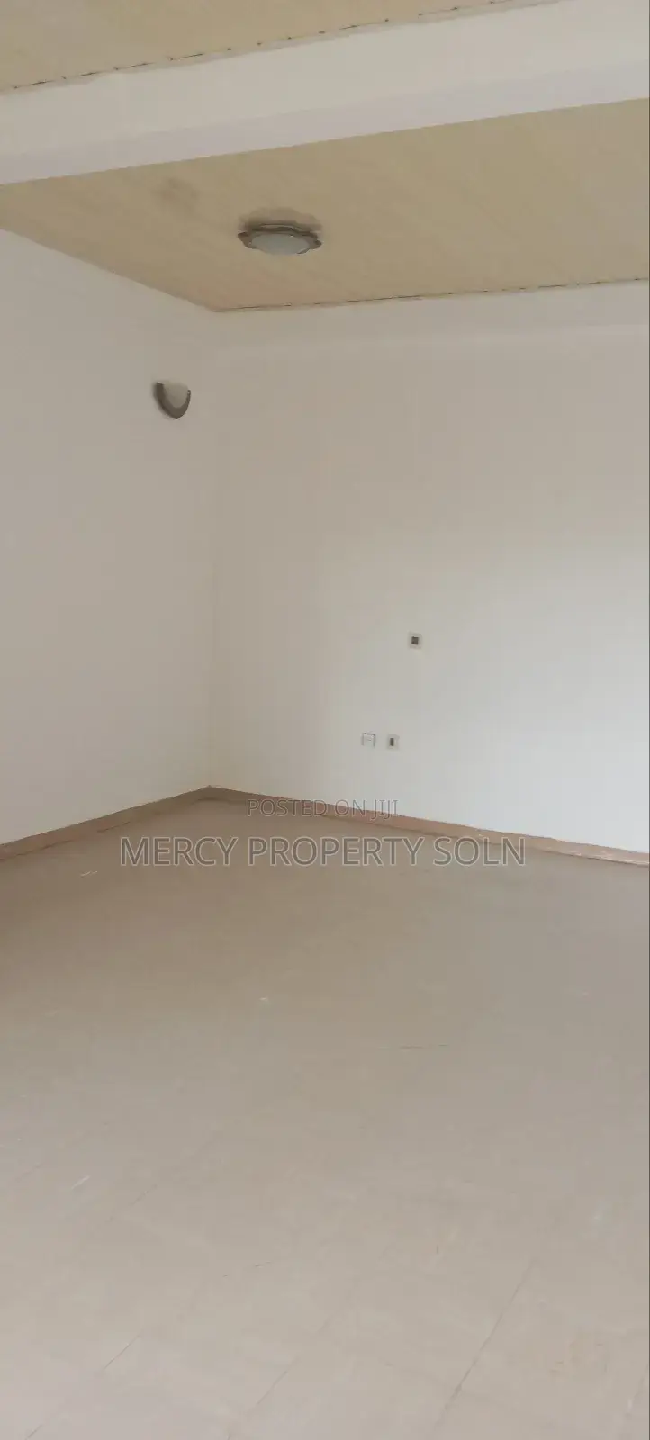 Warehouse for Let የሚከራይ መጋዘን ላፍቶ አከባቢ