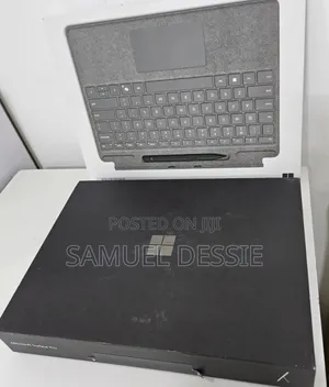 New Microsoft Surface Pro 11th Edition, a Copilot+ PC 16GB SSD 512GB