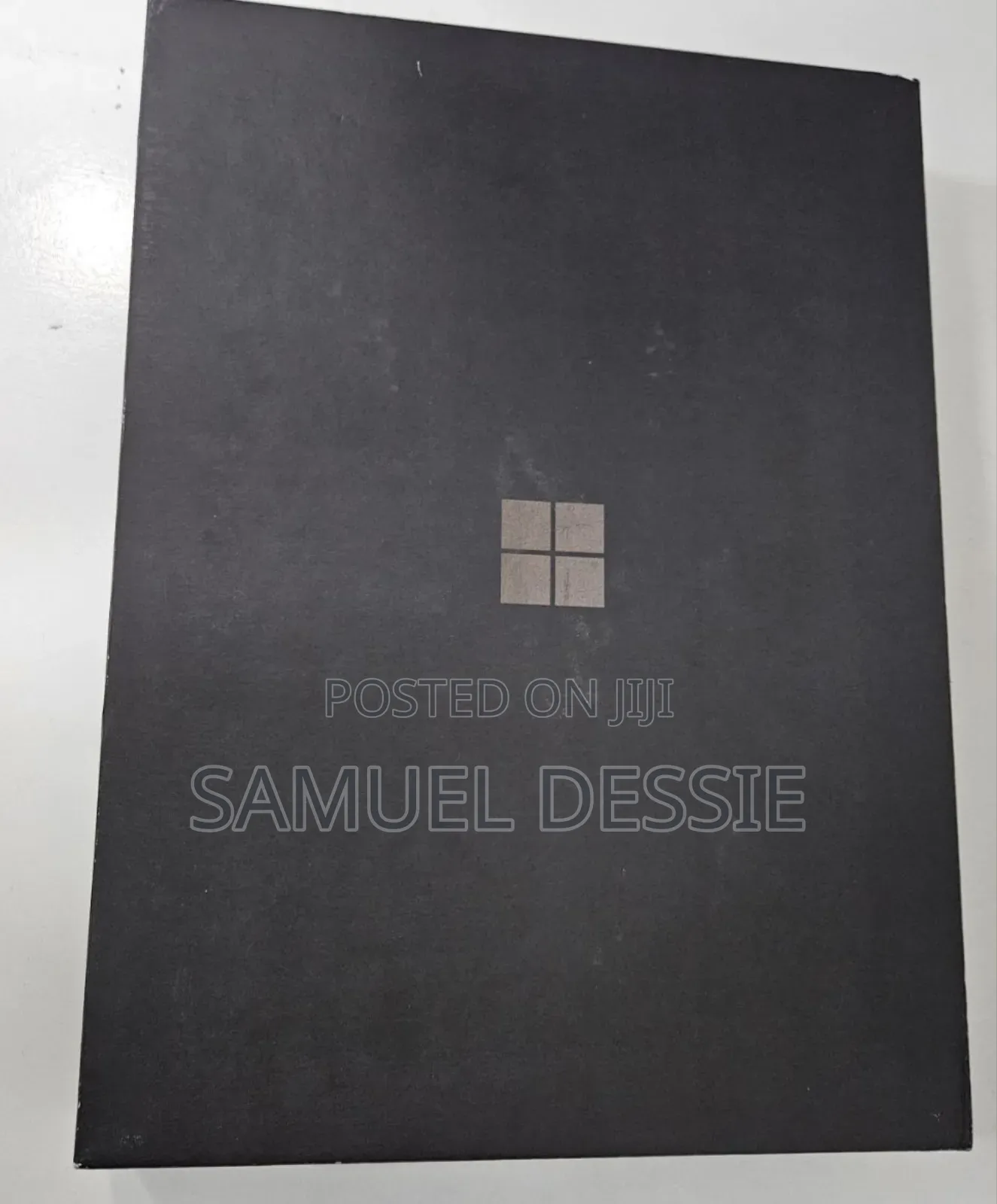 New Microsoft Surface Pro 11th Edition, a Copilot+ PC 16GB SSD 512GB