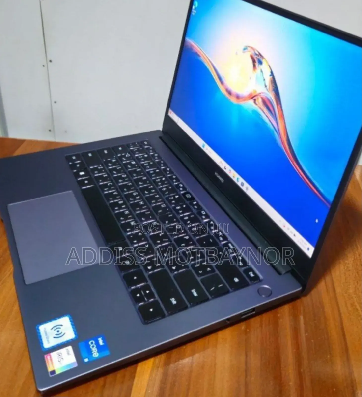 New Laptop Huawei MateBook 13 WRT-W19E 16GB Intel Core I5 SSD 512GB