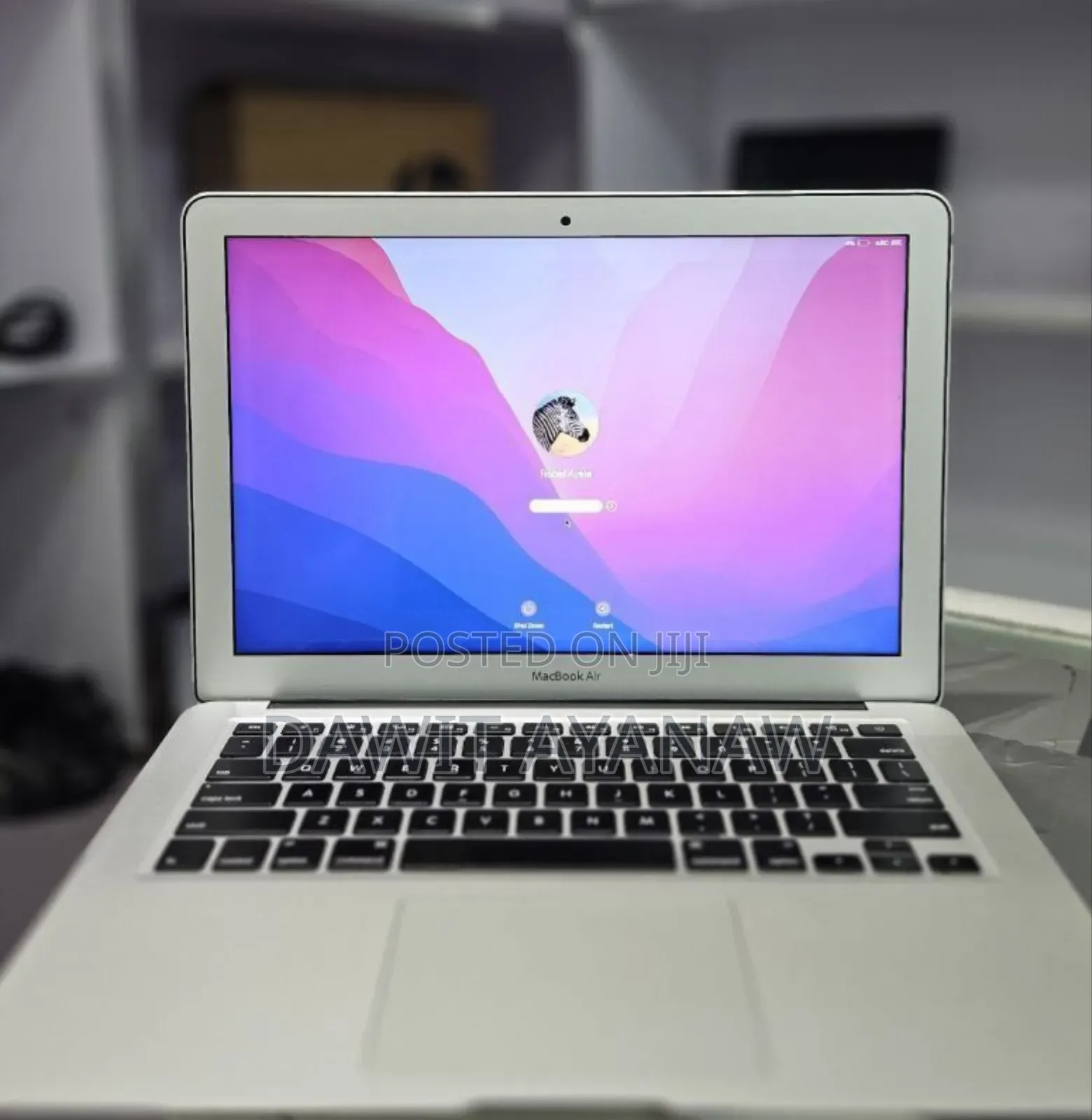 New Laptop Apple MacBook Air 2017 8GB Intel Core I5 SSD 128GB