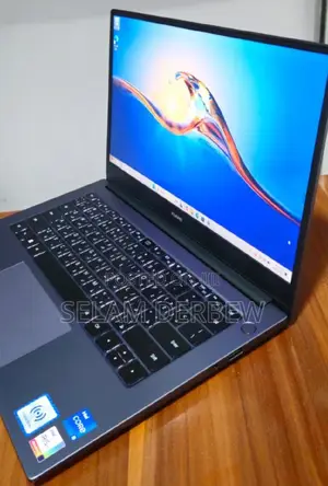 New Laptop Huawei MateBook 16s 8GB Intel Core I5 SSD 512GB