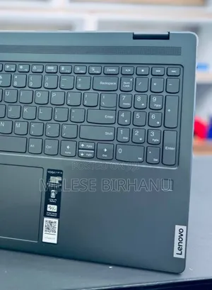 New Laptop Lenovo Yoga 7i 16GB Intel Core I7 SSD 512GB
