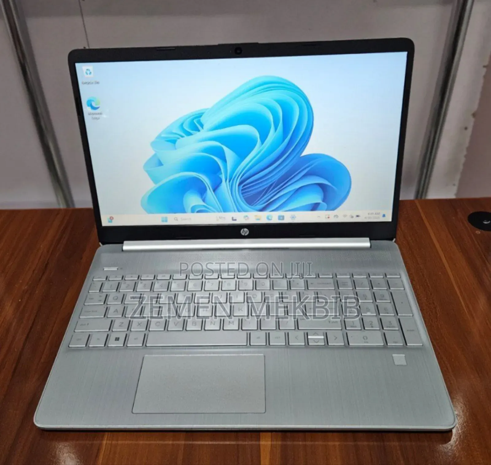 New Laptop HP Stream Notebook 8GB Intel Core I7 SSD 512GB