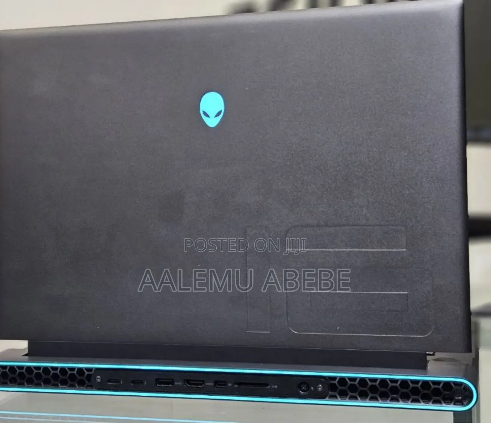 New Laptop Alienware M17x R2 16GB Intel Core I7 SSD 1T