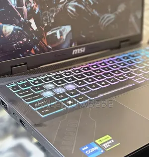 New Laptop MSI Crosshair 17 16GB Intel Core I7 SSD 1T
