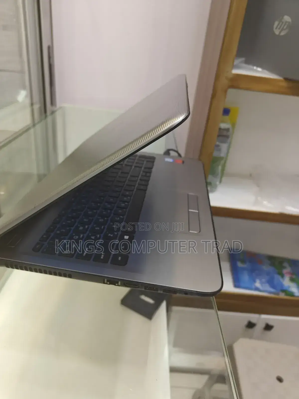 New Laptop HP Stream Notebook 8GB Intel Core I5 HDD 1T