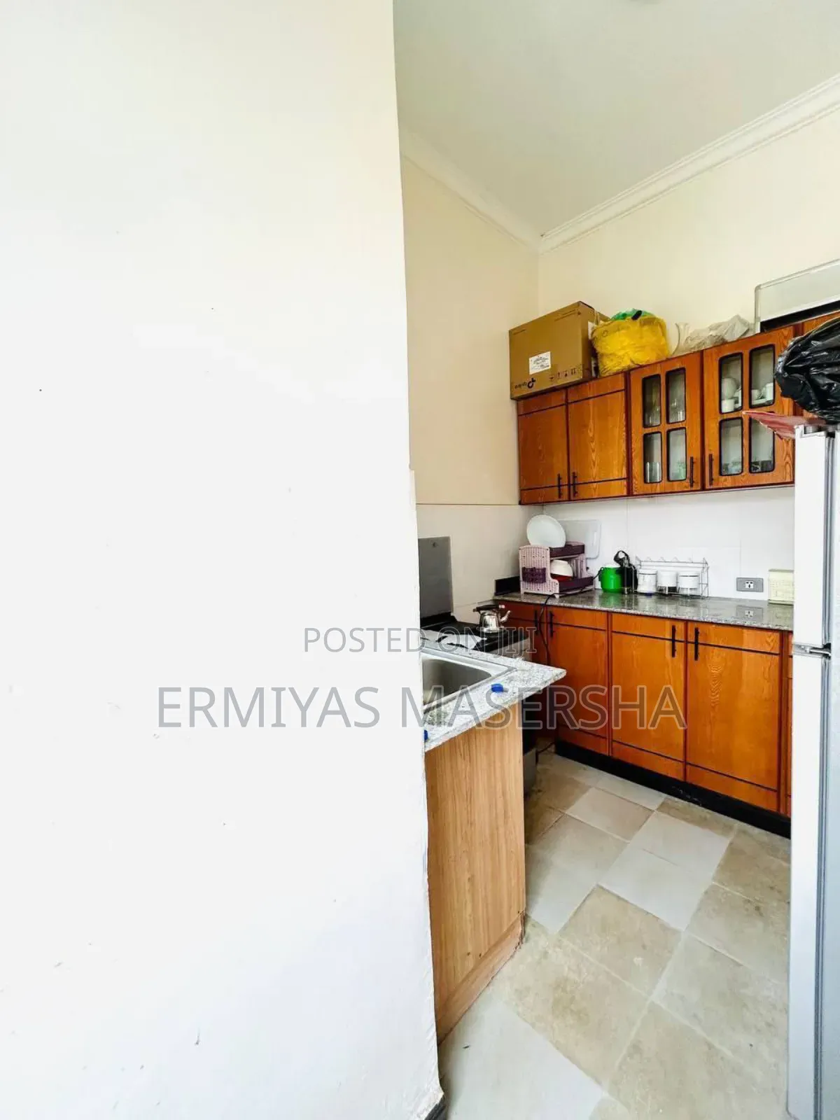 Furnished 3bdrm Villa in Yeka for sale