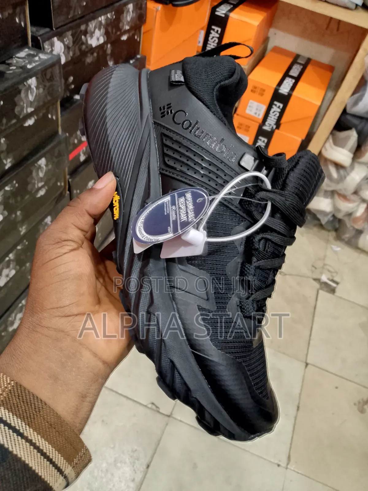 Colombia Blake High Smooth Water Proof Sneakers Made in Viet