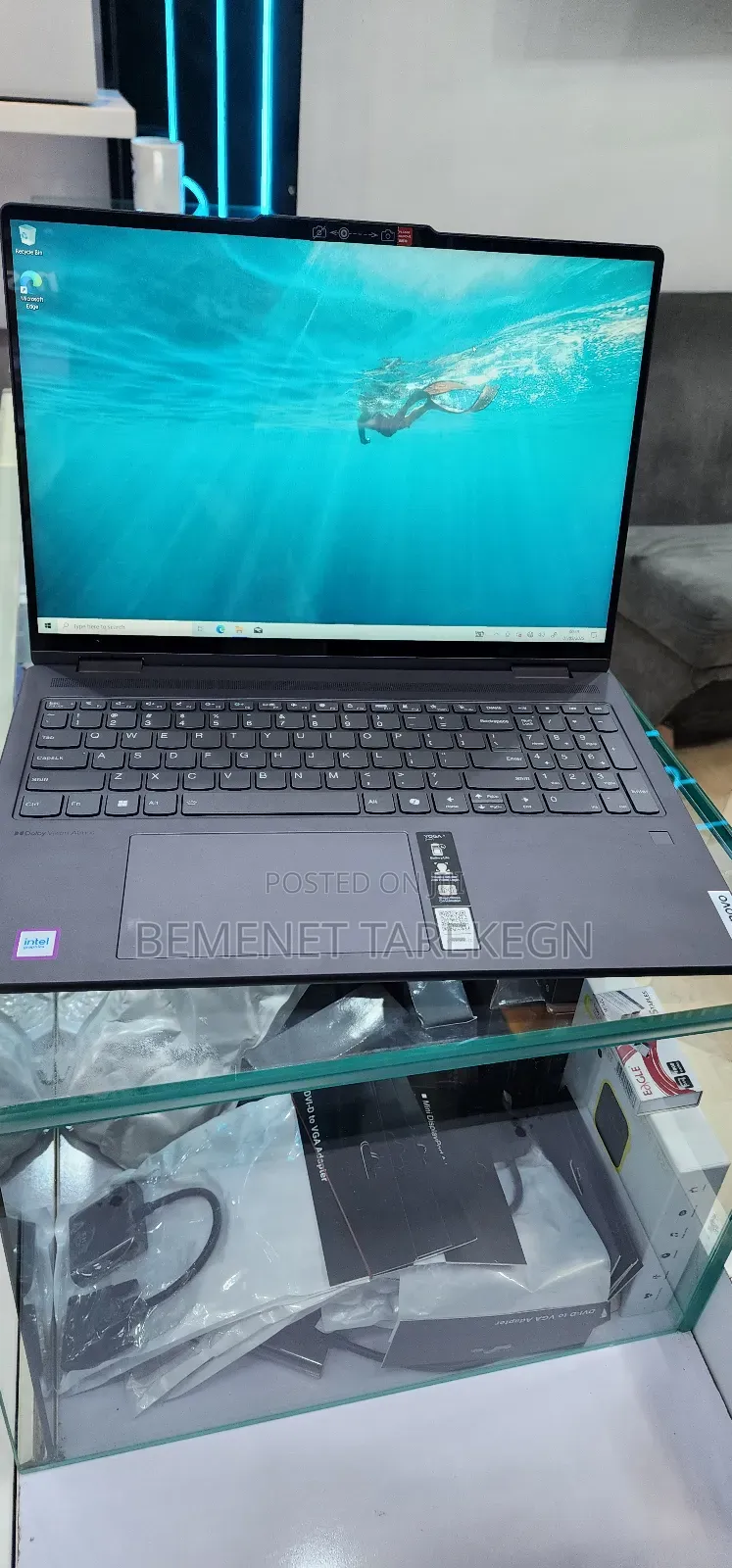 New Laptop Lenovo Yoga 7i 16GB Intel Core I7 SSD 1T