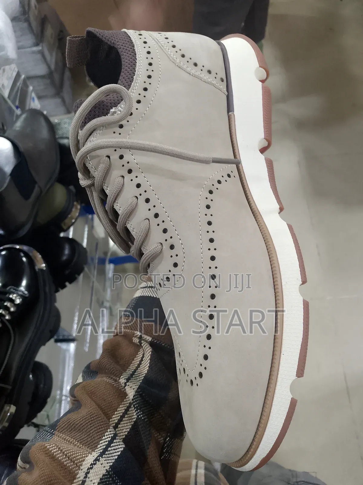 Curff High Master Quality Lather Shoes for You Made in Vietn