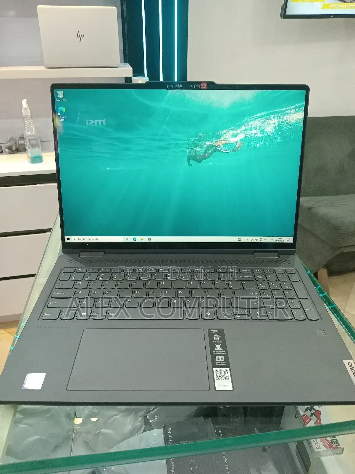 New Laptop Lenovo Yoga 7i 16GB Intel Core Ultra 7 SSD 1T