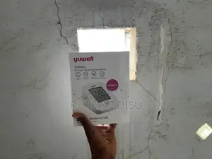 Photo - Blood Pressure Monitor3፫blood Pressuer Monitor4፪blood Bp