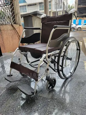 Transport 45cm Seat Foldable Wheel Chair for Transporting
