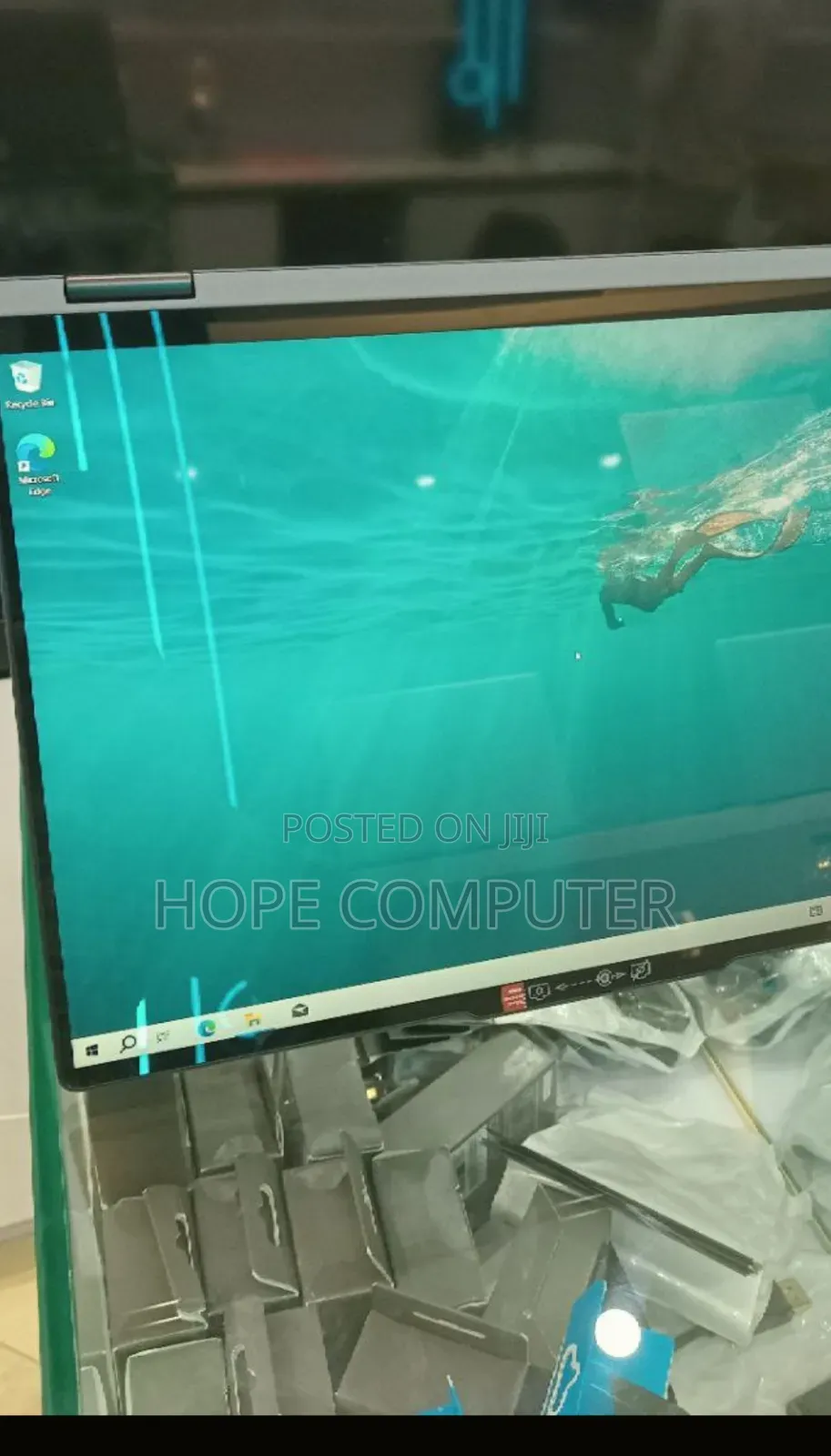 New Laptop Lenovo Yoga 7i 16GB Intel Core Ultra 7 SSD 1T