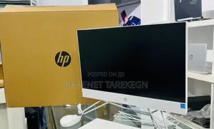 New HP 200 G4 22 All-in-One 8GB Intel Core I7 SSD 512GB