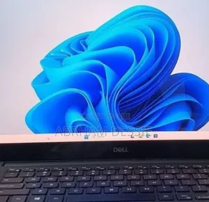 New Laptop Dell XPS 15 32GB Intel Core I7 SSD 512GB