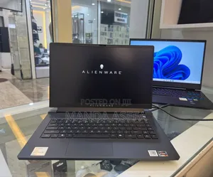 New Laptop Alienware M15 R3 16GB AMD Ryzen 7 SSD 512GB